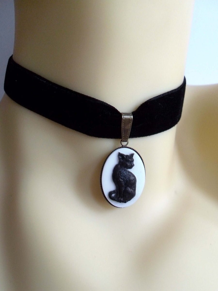 Black store cat choker